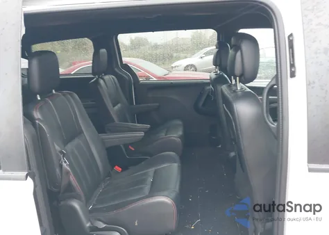 2018 Dodge Grand Caravan Gt из США, поврежденный, VIN 2C4RDGEG1JR344941